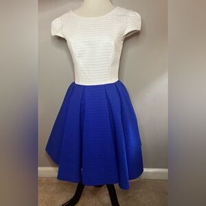 MacDuggal White and Royal Blue Circle Dress Size 2 (tan stain inside of dress)